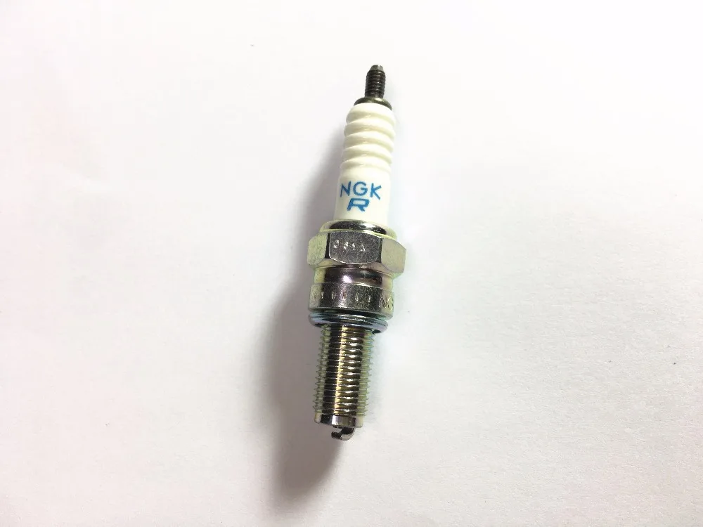 NGK cr8e (2)