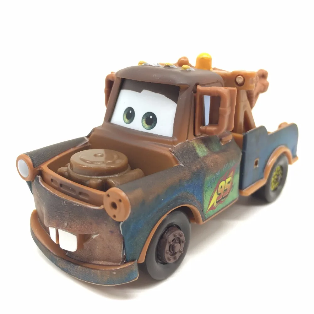 17 видов стилей машинок пиксара и с рисунками из мультфильма Тачки 2 Lightning McQueen