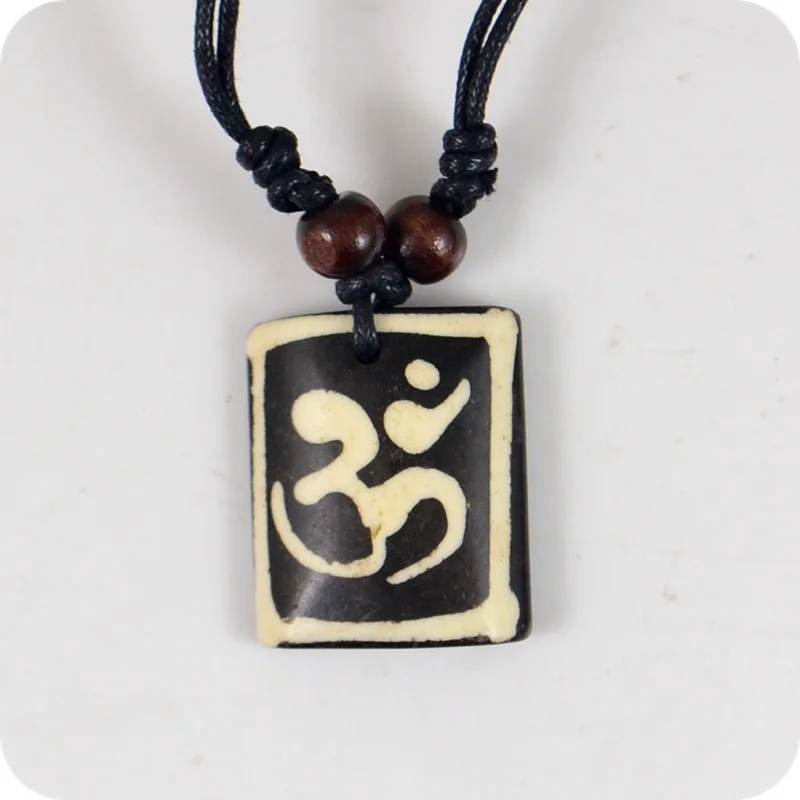 

real Cattle Bone Tibet AUM OM Ohm Hindu Buddhist Hinduism Yoga India Carving Pendant Necklace Amulet Lucky Gift Tribal