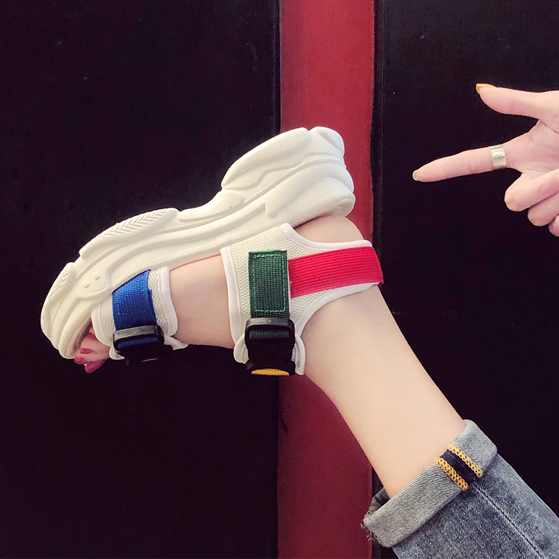 Platform Sandals Women Casual Soft Flats Sandals Ladies Outdoor Hook&Loop Women Shoes 2019 Summer Open Toes Chunky Sandals Platform Sandals Women Casual Soft Flats Sandals Ladies Outdoor Hook&Loop Women Shoes 2019 Summer Open Toes Chunky Sandals