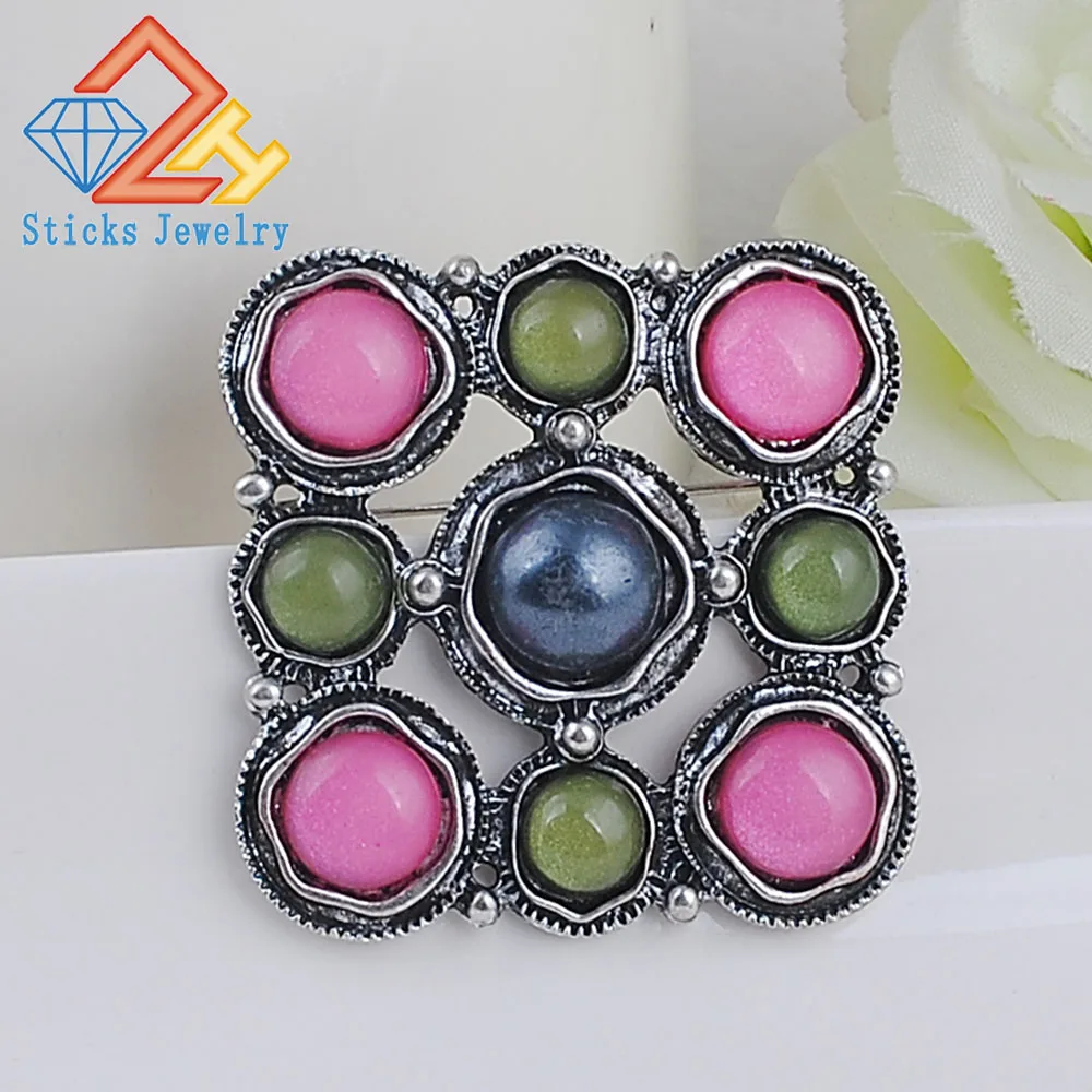 Brooches-00004 (14)