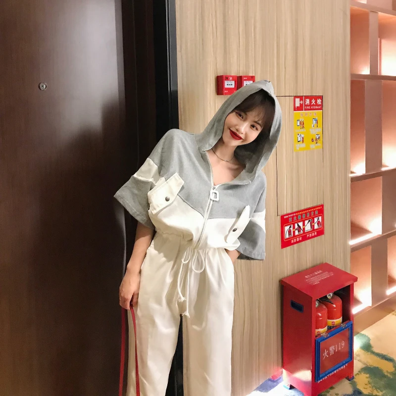 Overall Jumpsuit Female 2019 Summer Short Sleeve Long Pants Loose Korean Hooded Zipper Patchwork Lace Drawstring Playsuits Overall Jumpsuit Female 2019 Summer Short Sleeve Long Pants Loose Korean Hooded Zipper Patchwork Lace Drawstring Playsuits