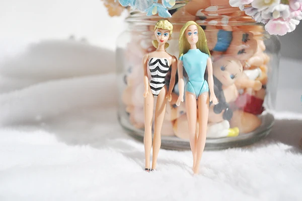 

Cute Cartoon Retro Vintage Characters Mini Fashion Girl Bikinis Princess Movable Doll Toy Birthday Gift Collection