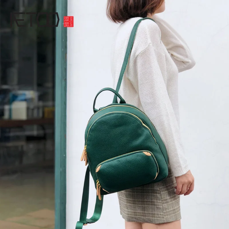 

AETOO 2018 new leather shoulder bag female color tide wild top layer cowhide large capacity simple travel lady backpack