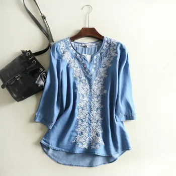 

2019 Summer Women Floral Embroidery Denim Shirts Fashion Round Neck Casual Blouses Three-Quarter Sleeve Blue Tops