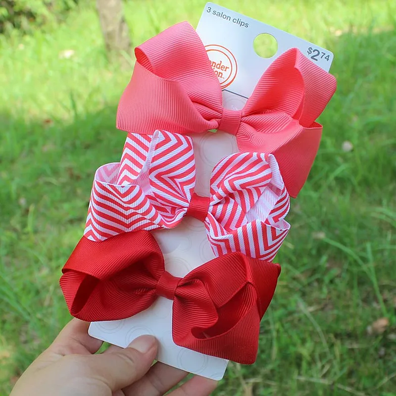 

3pcs/lot Cartoon Rainbow Printed Heart Hair Bow With Alligator Clip Girl Bowknot With Card Kids Fashion Hair Accessories