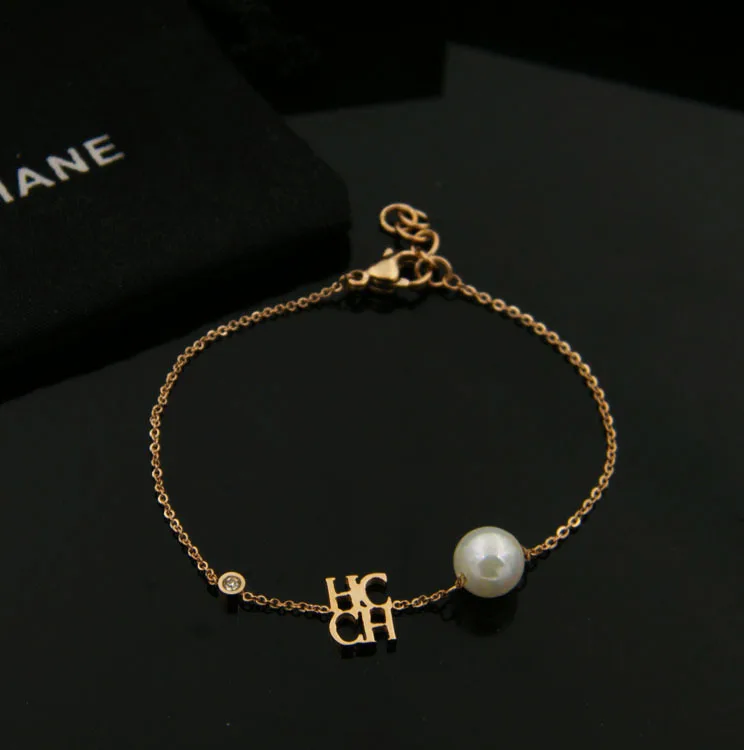 2017 Hot New York Famous Brand Ch Chhc Pearl Chain Bracelet Carolina Herrera Chhc Ch Anium Steel Hand Chain Bracelet 02