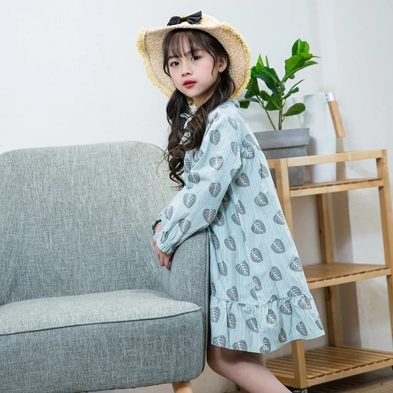 

2018 spring Korean Girls dress cotton printing lace fold Solid color floral Princess Dresses fashion Children's clothing kids