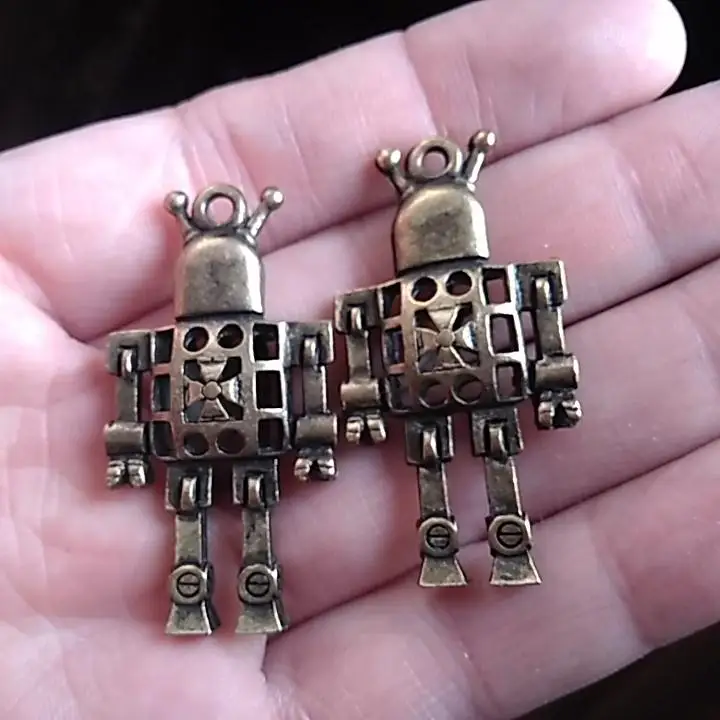1pcs machine cross steampunk 3D robot 42 24mm DIY Retro Bronze Jewelry Bracelet Necklace pendant Free