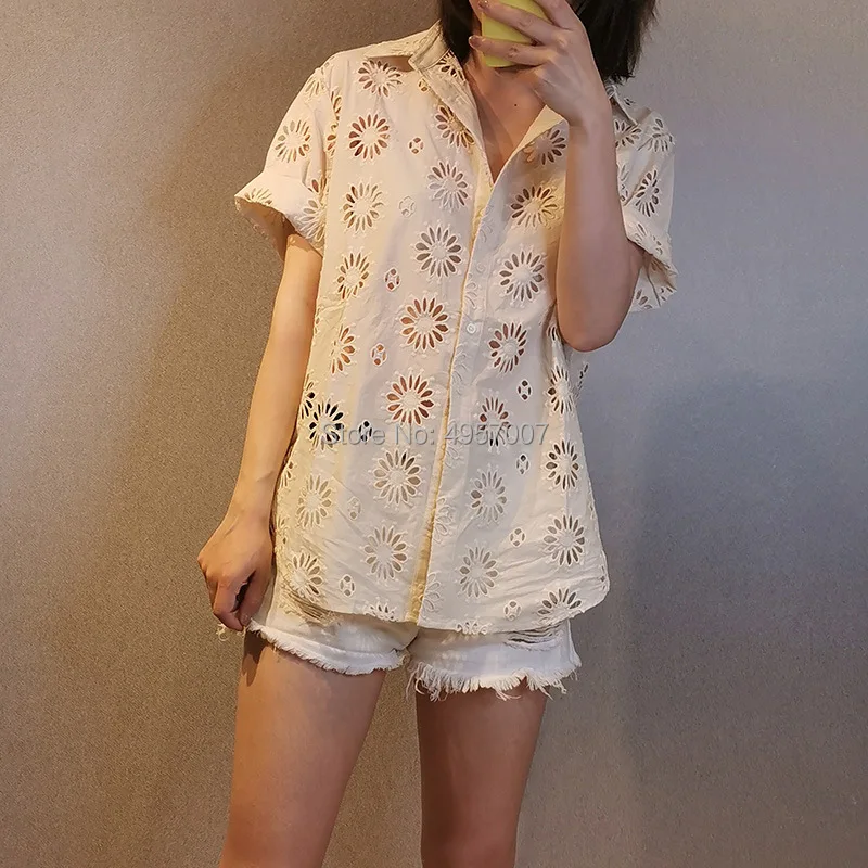 color as pic1 Cotton Hollow Out Flower embroidered Blouse Top With Short Sleeve& Lapel Neck - Цвет: color as pic1