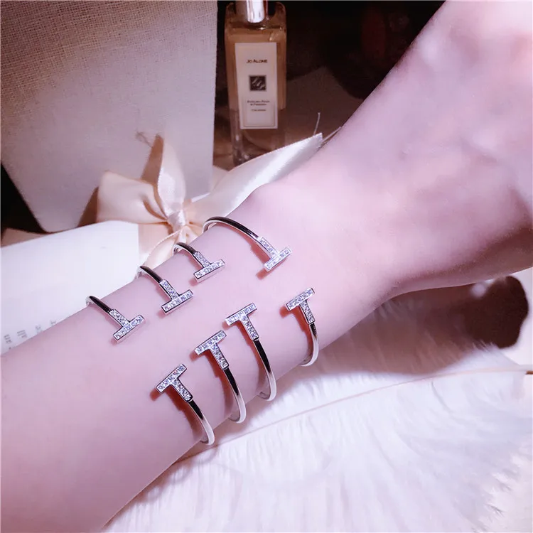 

S925 Sterling Silver Jewelry Exquisite Micro Pave Carbon Zircon Cuff Free T Bangle Pure Silver Bracelet Bracelets for Women