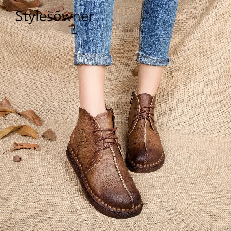 

Stylesowner Hot Selling Shoes Women Retro Boots Handmade Ankle Boots Flat Real Genuine Leather Shoes Women Shoes Plus Size 42
