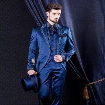 

Customize Blue Embroidery Groom Men Suit Tuxedos Tailcoat Groomsmen Mens Wedding Prom Suits (Jacket+Pants+Vest+Tie)