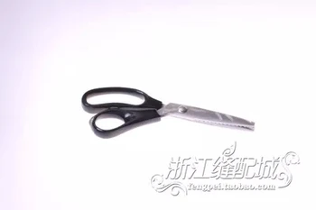 

Genuine Zhang Koizumi Scissors Tailor Scissors Pinking Shears Lace cloth-like Serrated Triangular Teeth Scissors ST-15