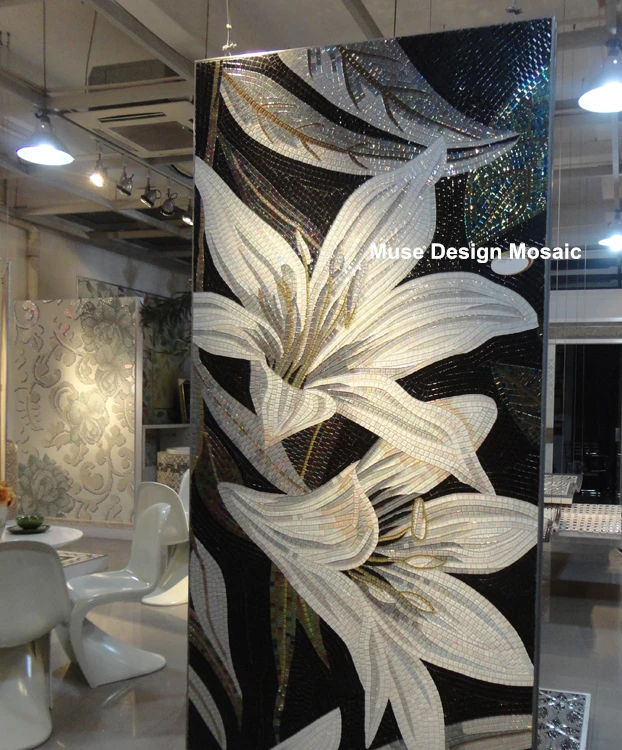 Crystal Mural Lily