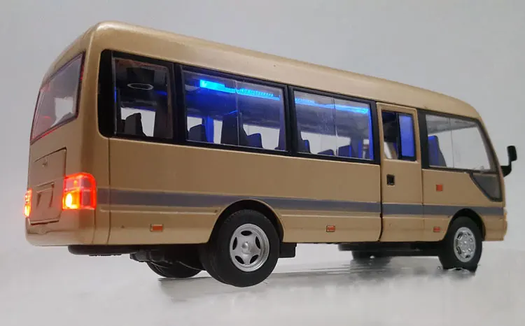 1:32 Масштаб литая под давлением металлическая модель автомобиля для TOYOTA Coaster Government affairs автобус Коллекция Модель автомобиля звук и светильник игрушки автомобиль