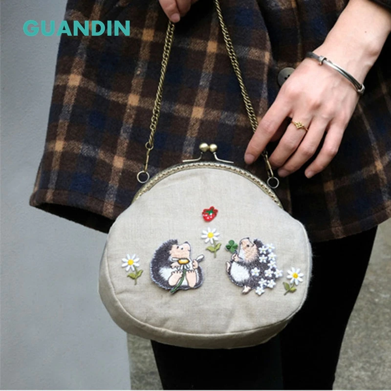 

GUANDIN,2019 New Hedgehog Series Embroidery Patch,Cloth Sticker,Applique Ironing For Cloth/Jeans/Bags/Shoes,DIY Accessories,1pcs