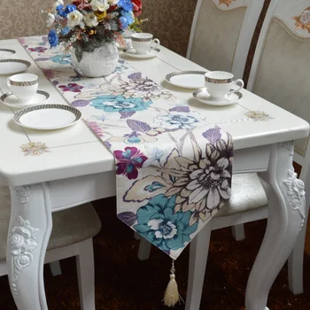 

Fashion Amazing European style purple ROSE flowers table runner Lace Luxury Table flag