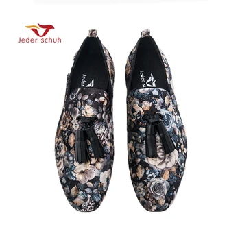 

Jeder Schuh men shoes Casual life printed cloth tassel design men handmade Loafers men flats Smoking slippers