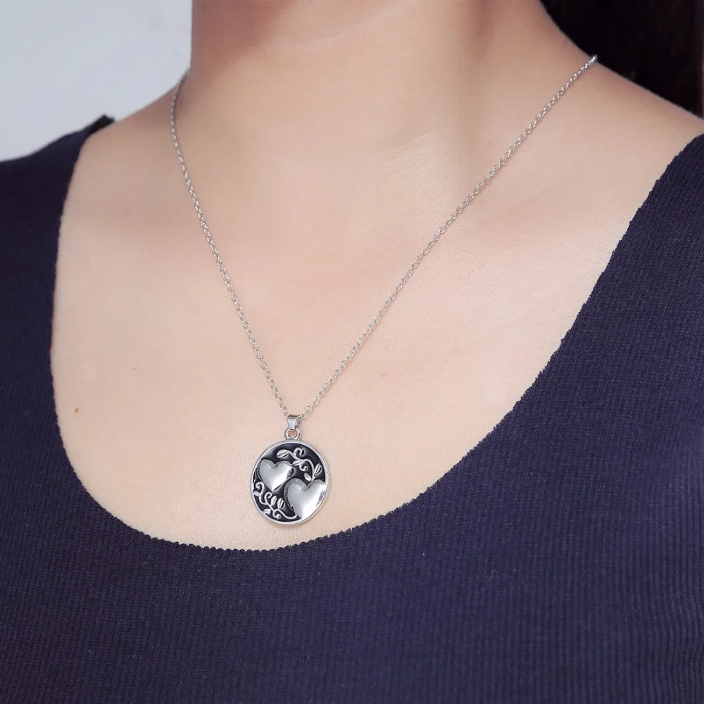 Модное металлическое ожерелье в форме сердца, кулон, подарок для сестры, Женский ошейник на цепочке, подарок на год, ювелирные аксессуары, бижутерия