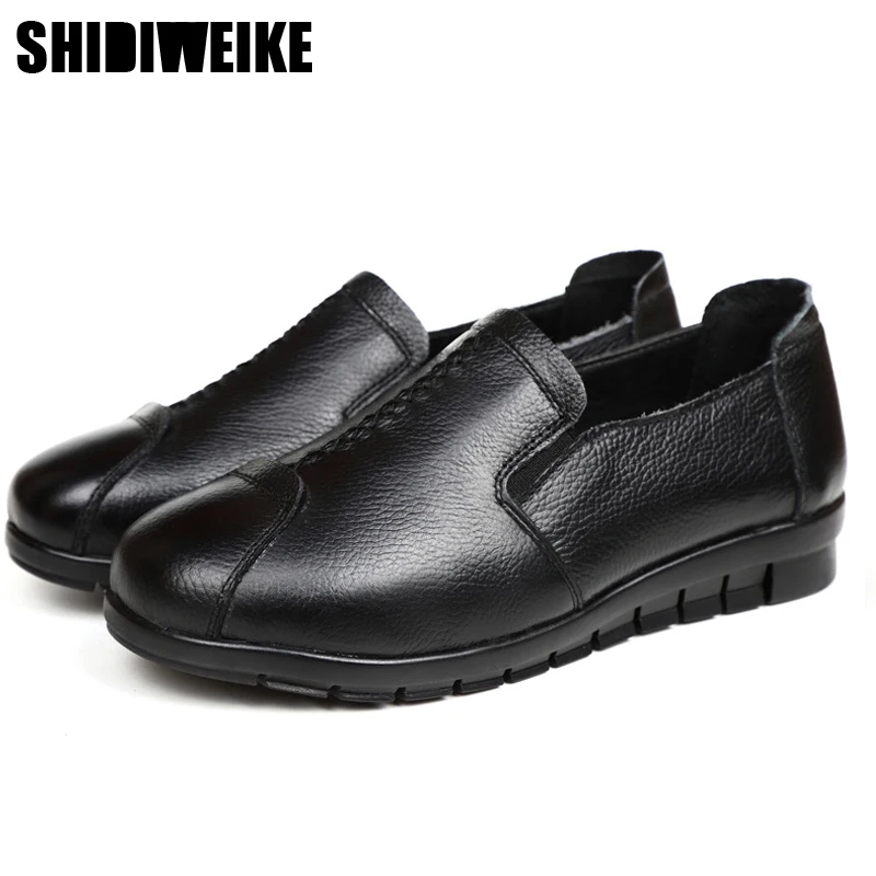 

2019 Spring autumn Flats Shoes Leisure Loafers Genuine Leather Boat Shoes Ladies Fashion Lightweight Driving Shoes