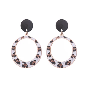 

EUEAVAN 5 Pairs Fashion-forward Hollow Circle Geometric Drop Earrings Leopard Print Stainless Steel Jewelry For Party