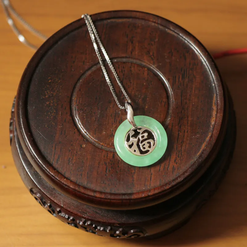 

Chinese Character for Lucky Pendant Necklaces for Women 925 Sterling Silver Green Color Fashion Jewelry S0041