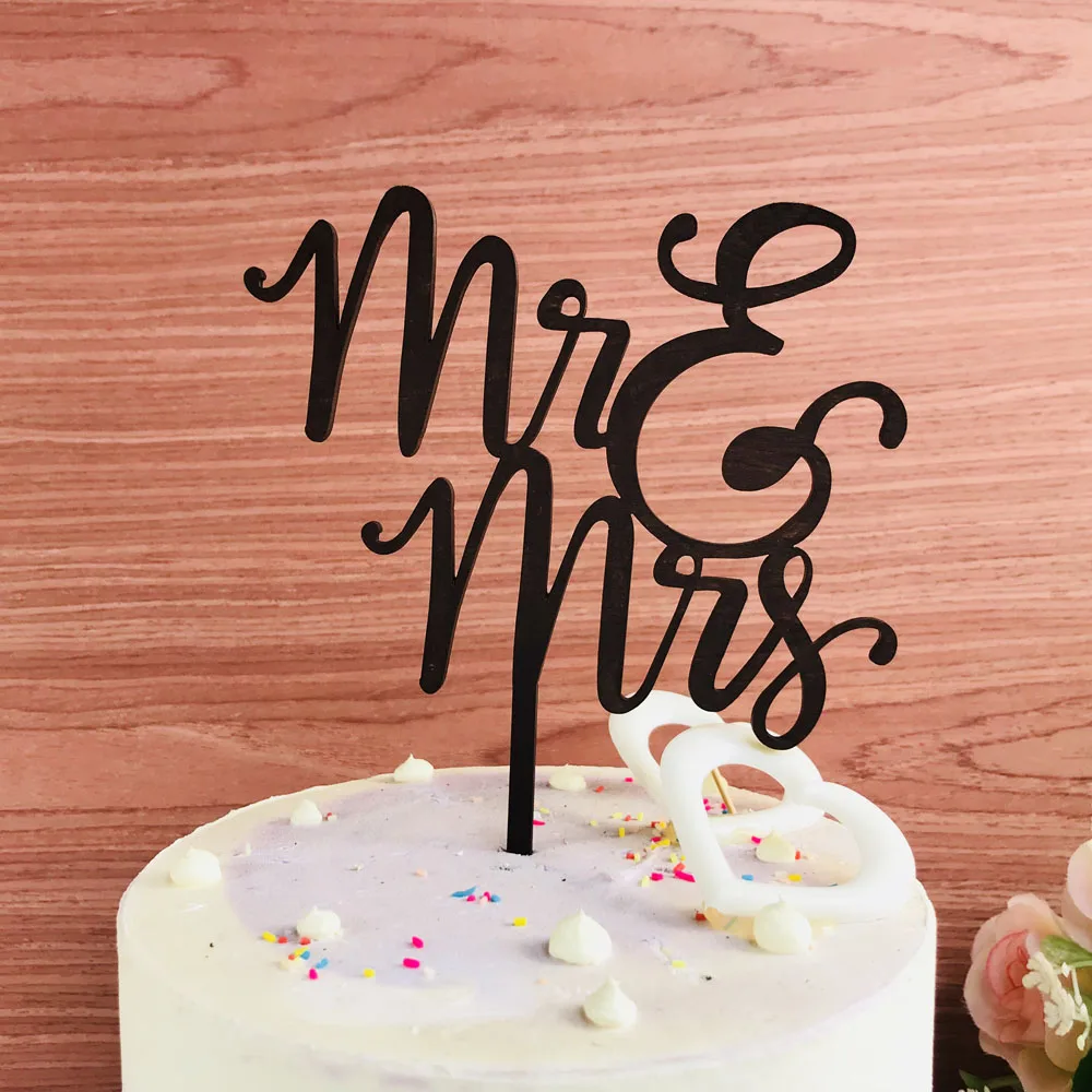 

Mr and Mrs wedding cake topper,Wedding Party cake topper , Anniversary and Valentine's Day Cake Topper Decoration Supplies