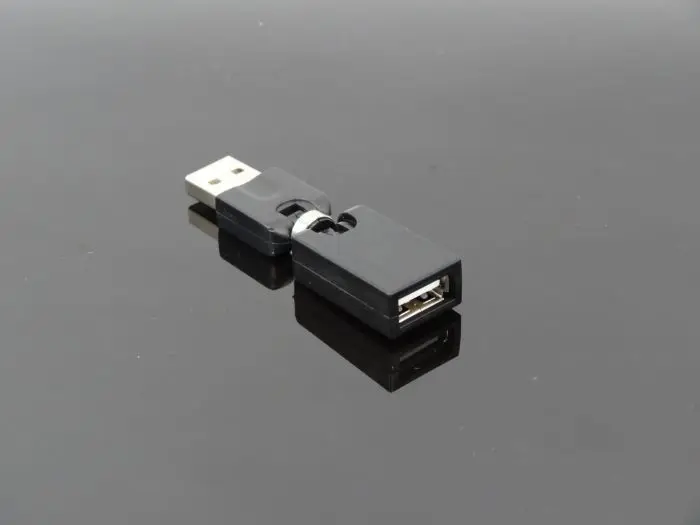 3267790133_680702530