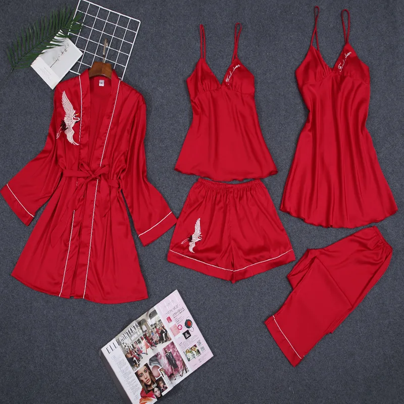 

2019 Women Pajamas Sets 5 Pieces Satin Sleepwear Pijama Silk Nightwear Embroidery Sleep Lounge Pyjama With Chest Pads