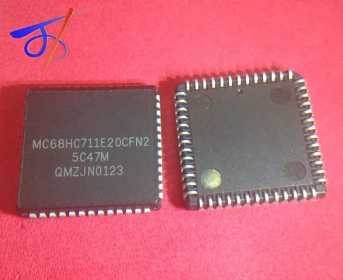 

MC68HC711E20CFN2 NEW ORIGINAL electronics for cars