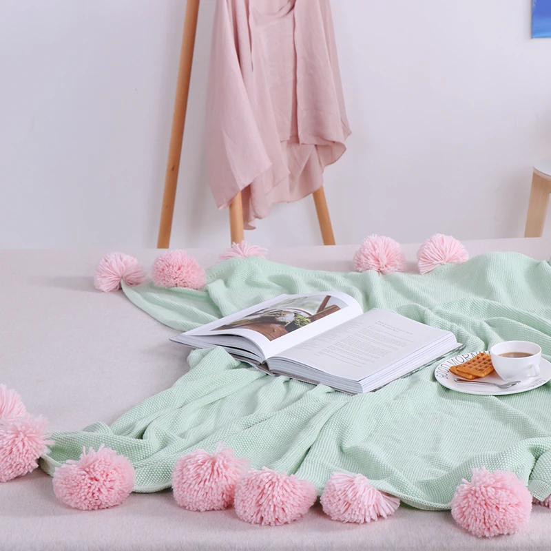 Best Fashion Pure Light Green + Pink Ball Ball Cotton Blanket The Best Christmas Gift Winter Warmth Knit For Sofa Bed Home Blanket