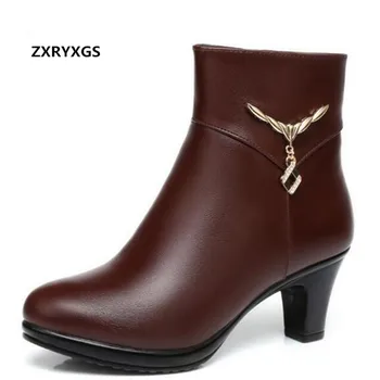 

2019 New Autumn and Winter Ankle Boots Thick with High Heels Plus Velvet Snow Boots Metal Chain Real Leather Boots Fashion Shoes