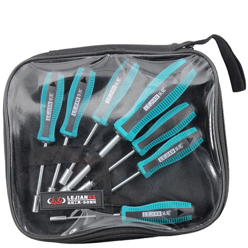 8045979069_767503528