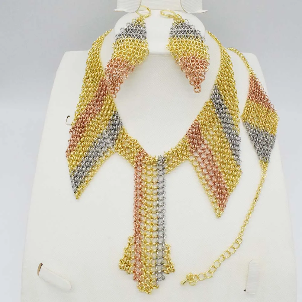 Dubai Gold Jewelry 3 color Sets Nigerian Wedding African Beads Crystal Bridal Jewellery Set Rhinestone Ethiopian Jewelry parure цена Dubai Gold Jewelry 3 color Sets Nigerian Wedding African Beads Crystal Bridal Jewellery Set Rhinestone Ethiopian Jewelry parure цены онлайн