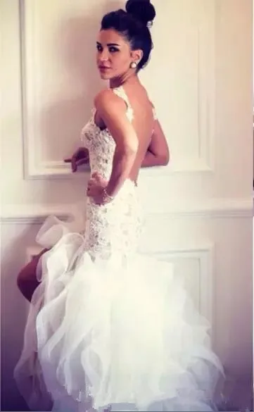 2017-sexy-backless-vestido-de-noiva-ruffled-mermaid-wedding-dresses-with-applique-high-low-spaghetti-strap-lace-bridal-gowns-hot-selling.webp (1)_