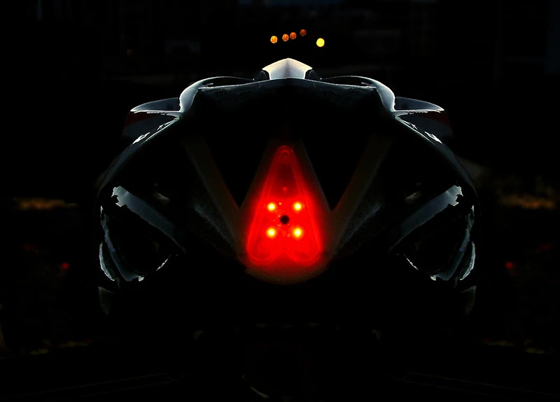 2829952937_649800956