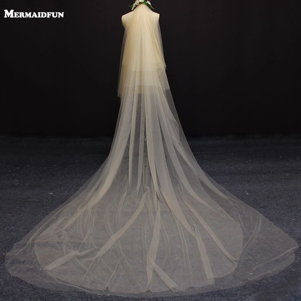 

2019 Real Photos 4 Layers 3 Meters Champagne Color Long With Comb Wedding Veils Elegant Bridal Veils