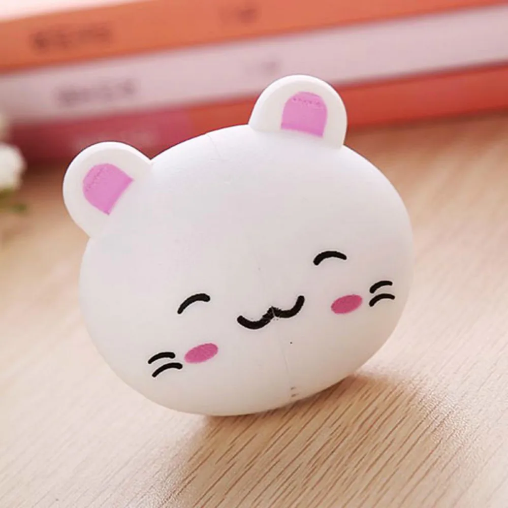 

Cute Cartoon Animal Cute Sucker Plastic Holder Delicate Suction Accessories 70