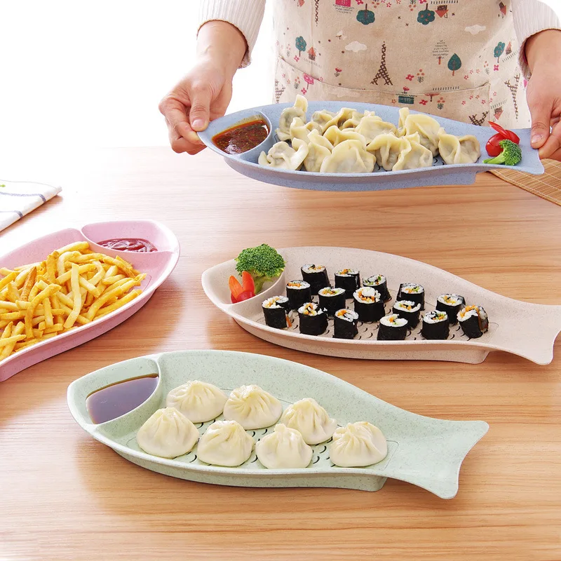 

1pcs Wheat Straw Fish Shaped Dumpling Plate Creative Dumpling Dishes With Vinegar Dish Sushi Plate Drain Pan