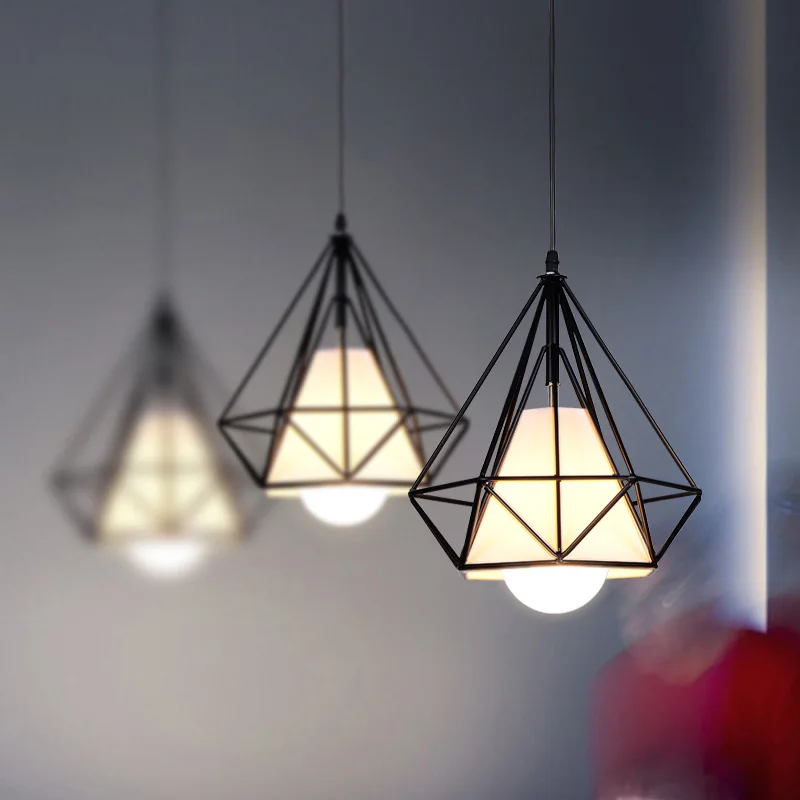 

Modern minimalist retro diamond hanging lamp Coffee iron bar three head office of industry of restaurant lighting