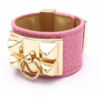 

Elegant Star essential rivet Collier De Chien litchi pattern bracelet