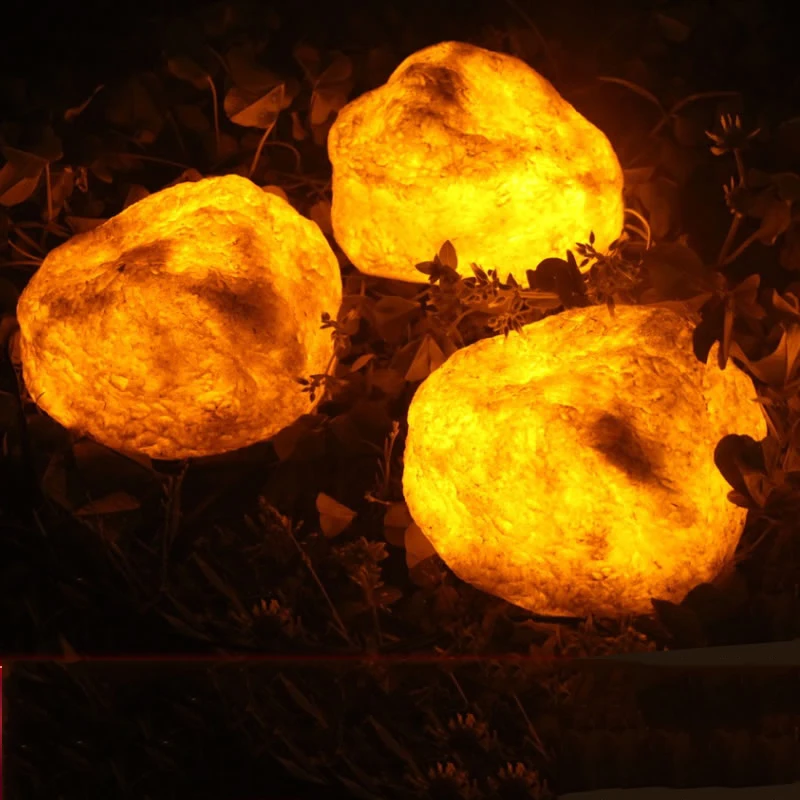 13 см Моделирование смолы камень солнечная панель LED Спайк свет Пейзаж Сад двора