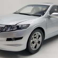 1:18 литая под давлением модель для Honda Crosstour 2011 серебро Sportback редкий сплав игрушечный автомобиль миниатюрная коллекция подарки Accord