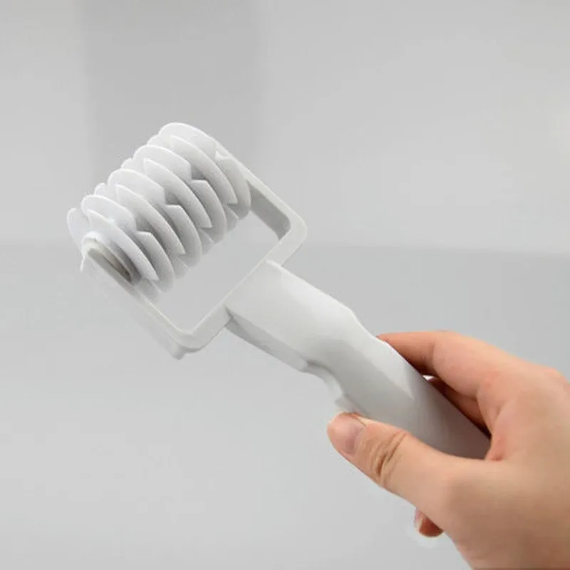 

High Quality Pie Pizza Cookie Cutter Pastry Tools Bakeware Embossing Dough Roller Lattice Craft Cooking Tools Samll Size