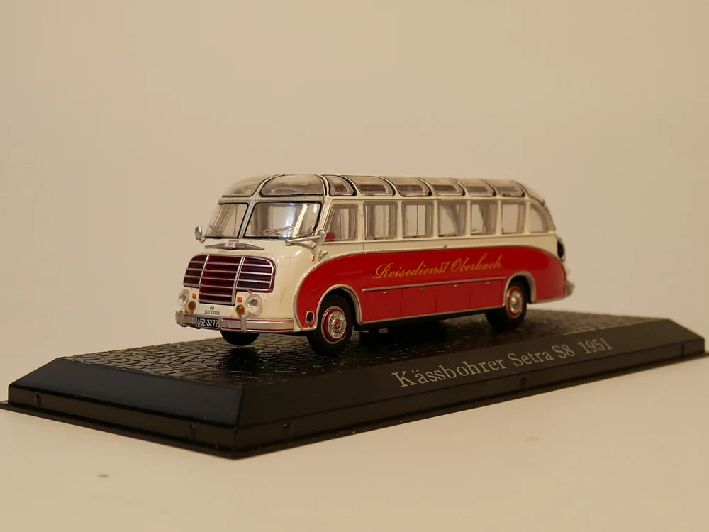 Atlas 1: 72 автобус коллекции Kassbohrer setra s8 1951 литья под давлением модели автомобиля