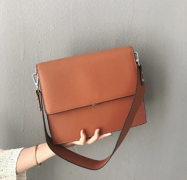  Female brief bag fashion all-match shoulder strap orgnan bag women messenger small bag casual offic - 32833595966