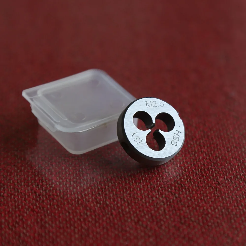 

Free shipping 1PC HSS Metric Die M2.5 x 0.4 mm Die Threading Tools Lathe Model Engineer Thread Maker special for SS workpiece