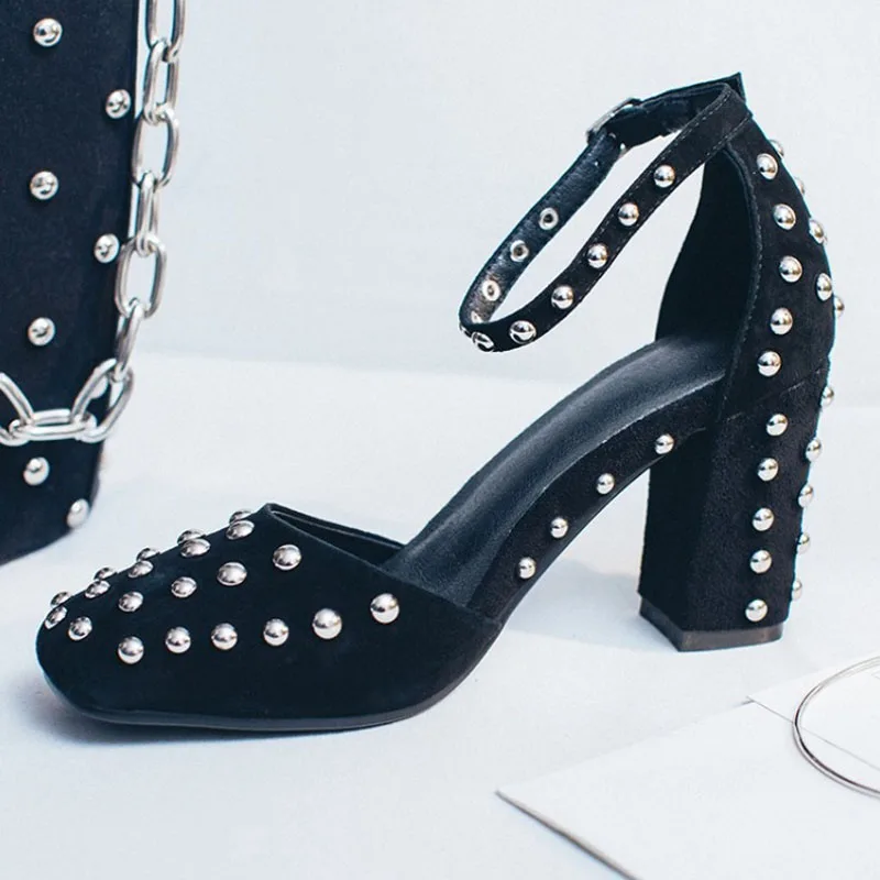 

Hot Sale Sexy Square Toe Pumps Rivets Embellished High Heels 2017 Spring Autumn Wedding Party Dress Shoes Women