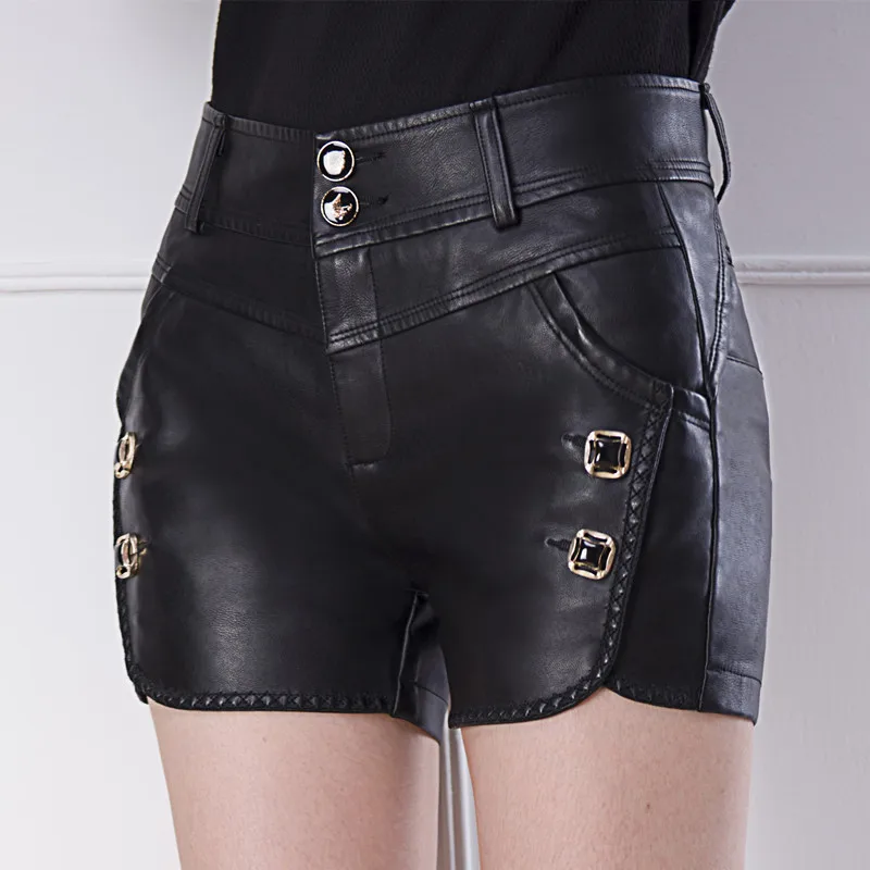 2016 New Autumn And Winter In Europe PU Leather Shorts Female High
